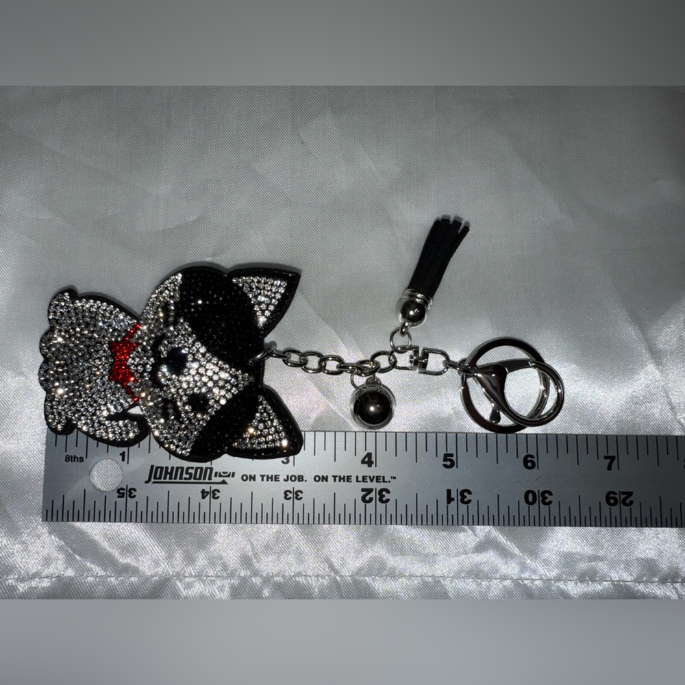 🎀 Kawaii Bling Cat Charms | Crystal Kitty Keychains 🎀 - Picture 3 of 4
